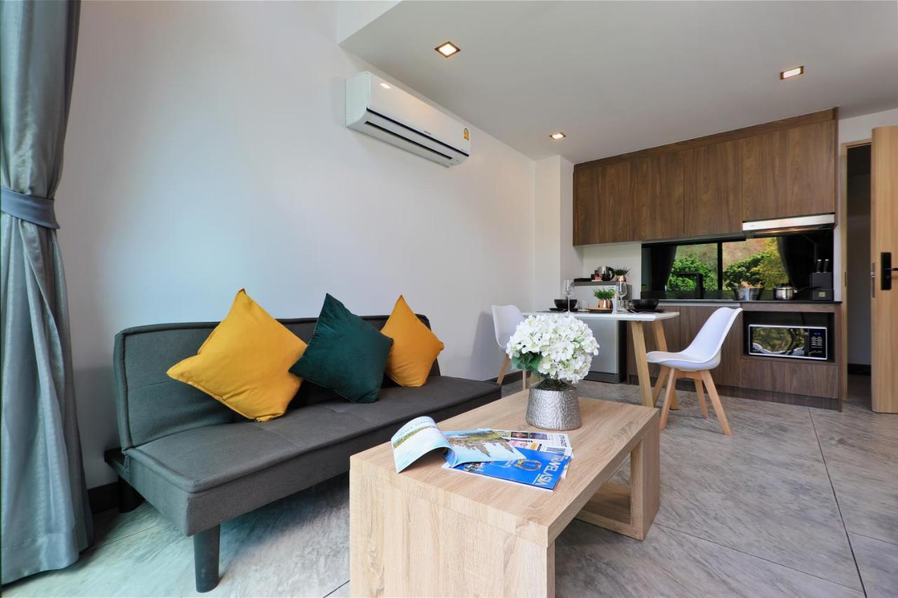 Utopia Naiharn Nai Harn Exterior photo