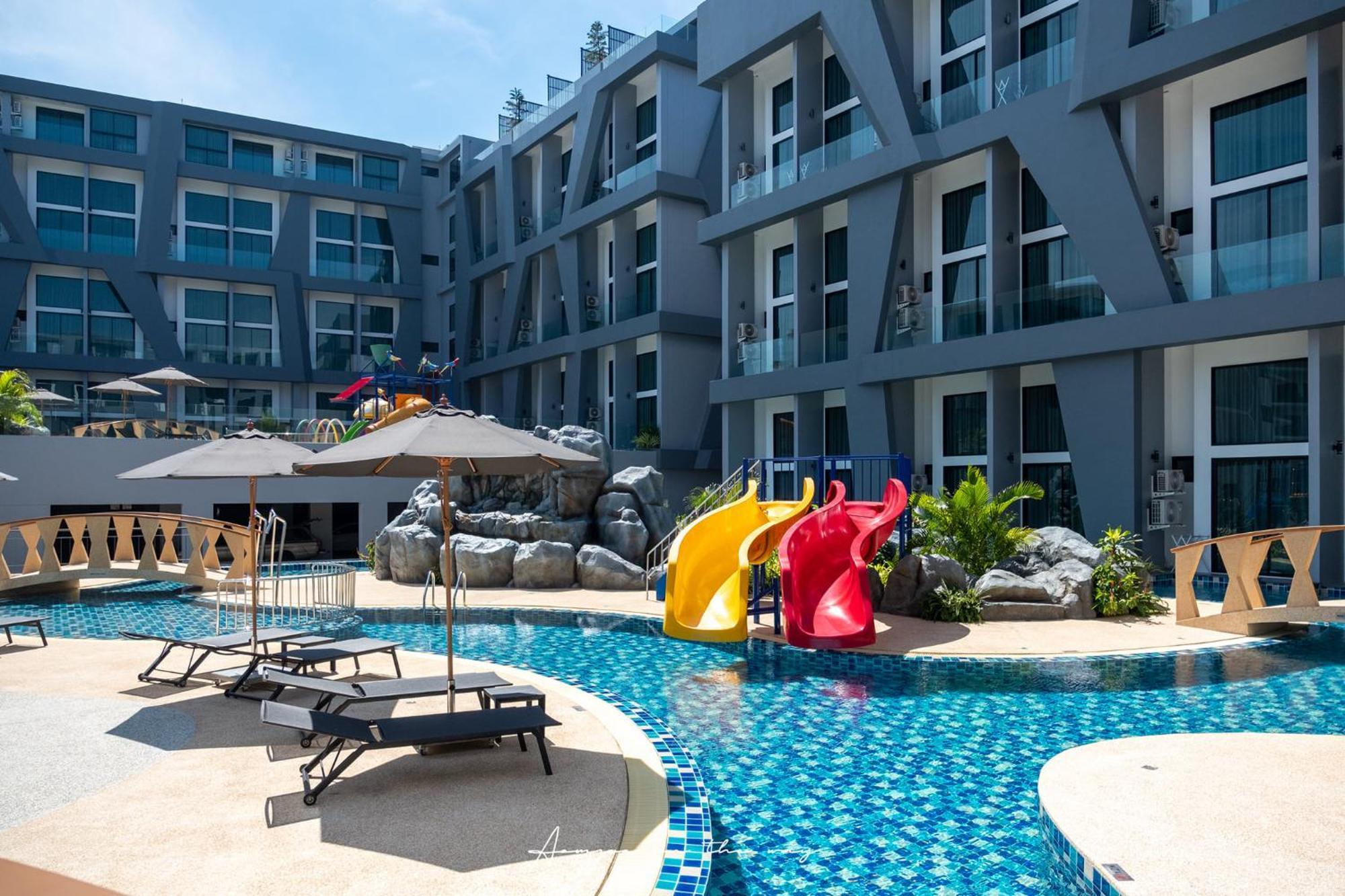 Utopia Naiharn Nai Harn Exterior photo